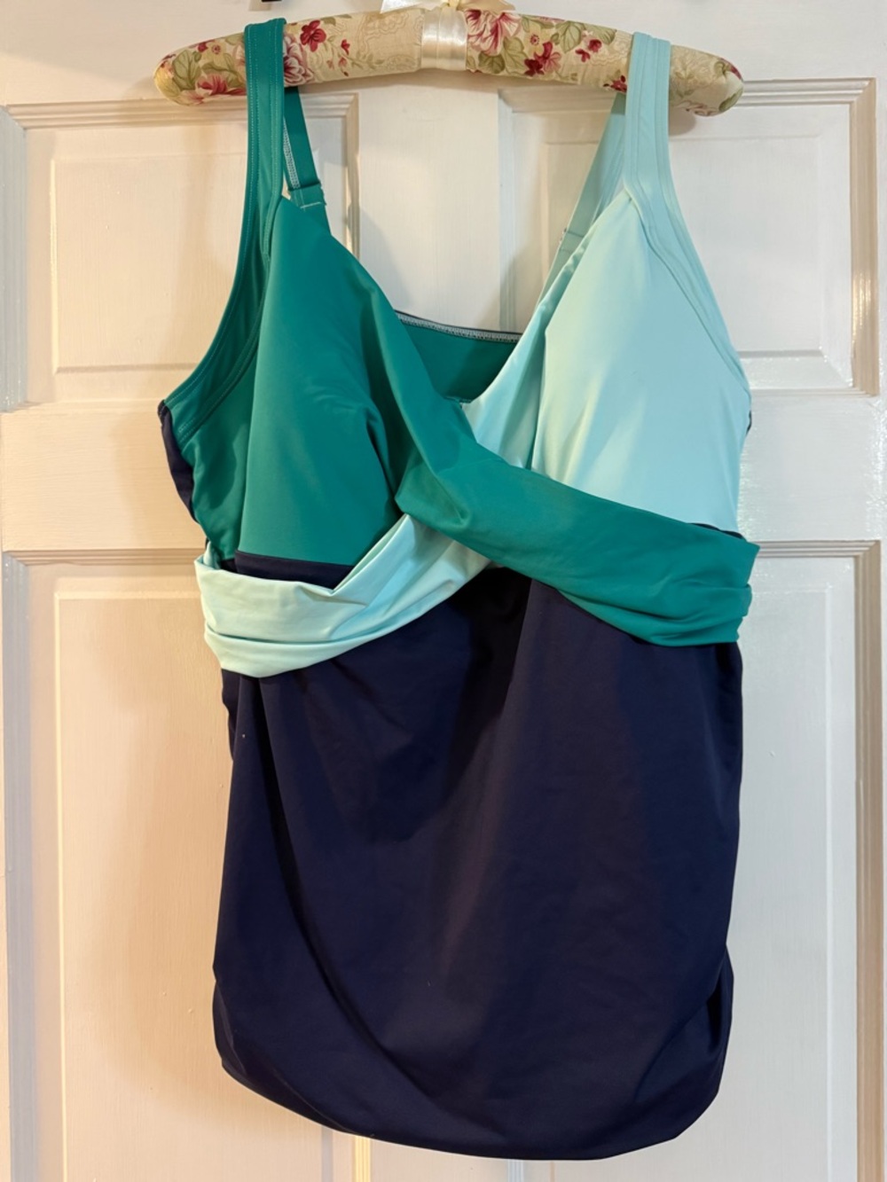 Land’s End Colorblock Twist Front Tankini Top - Teal, Mint & Navy NWT New 20W